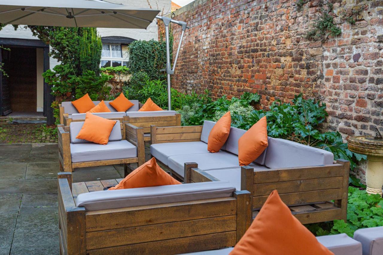 The Tudor House Hotel, Tewkesbury, Gloucestershire Экстерьер фото